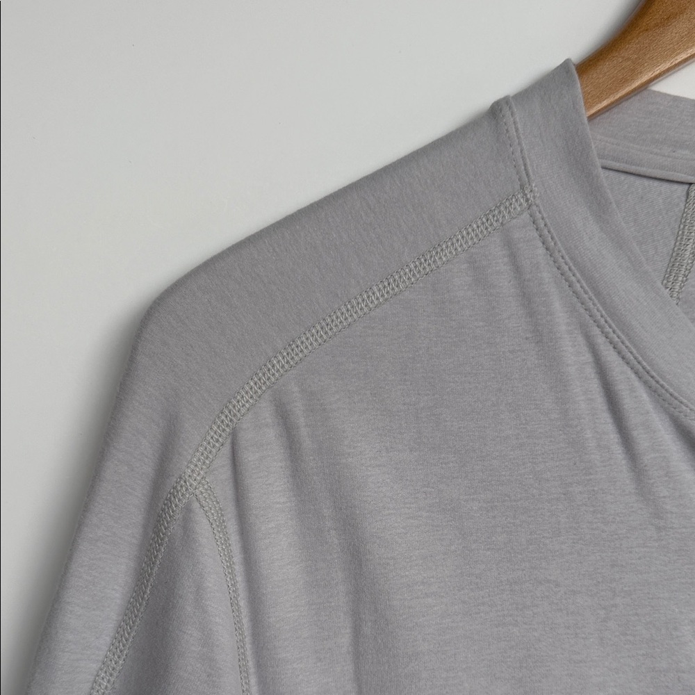 Lululemon Silverescent Evolution Henley Long Sleeve Mens XL Grey Anti-Odor Tech - Picture 7 of 14
